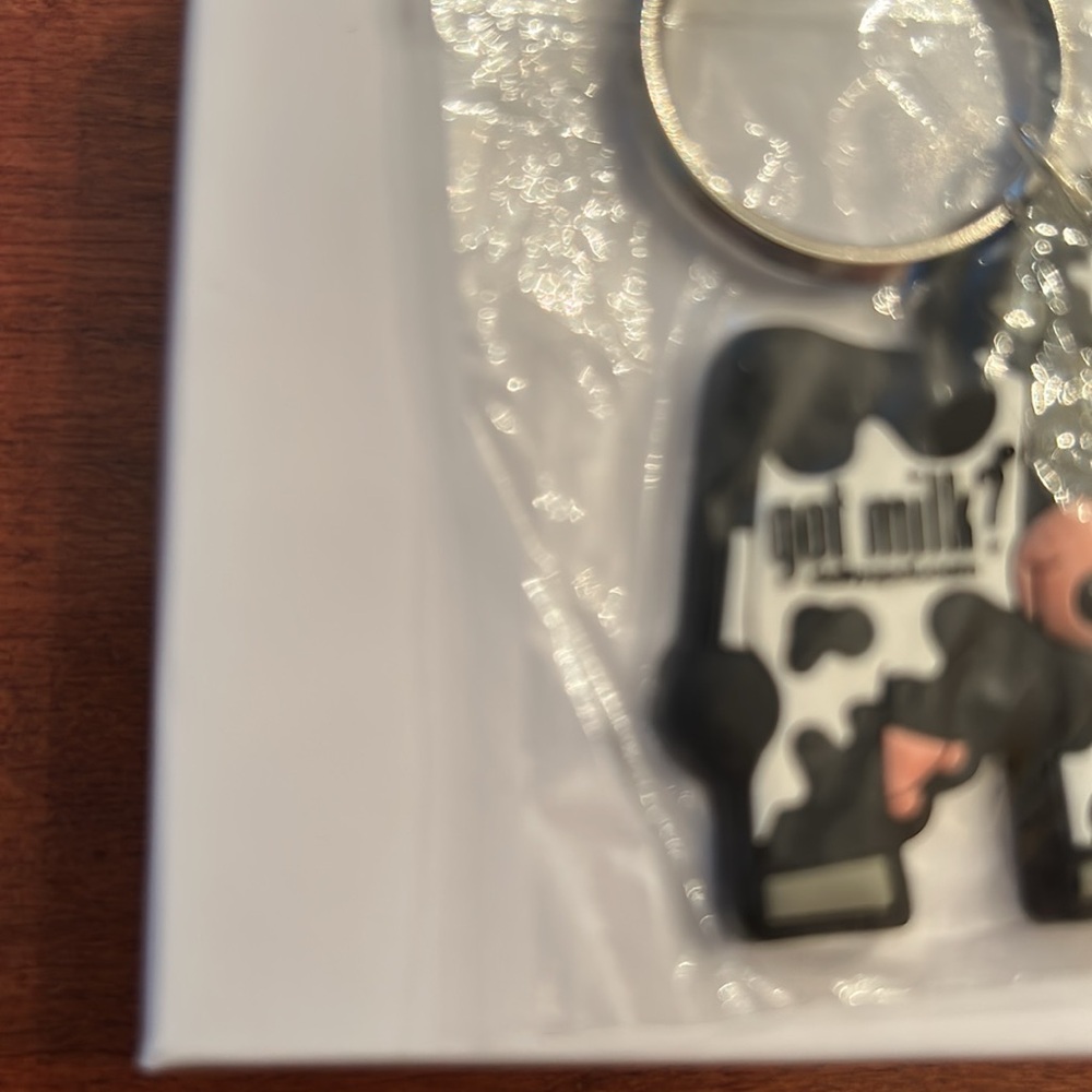 Retro “got Milk” cow key chain fun nostalgic corky - Picture 3 of 4